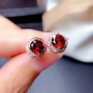 El yapımı Garnet CZ Saplama Küpe 100% Gerçek 925 Ayar Gümüş Takı Nişan Düğün Küpe Kadınlar Için Gelin Hediye