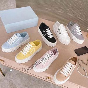 Tasarımcılar Erkek Kadın Ayakkabı Plimsoll Platformu Kumaş Süet Paneller Tuval Beyaz Siyah Lace Up Rahat Sneakers 36-40