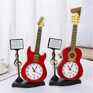Masa Masa Saatleri Minyatür Gitar Modeli Çalar Saat Dollhouse Aksesuarları için Enstrüman DIY Bölüm Ev Dekor Hediye Ahşap Zanaat Orna