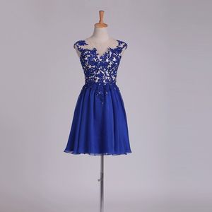 Kraliyet Mavi Boncuklu Kokteyl Elbiseler Sheer Jewel Boyun Diz Boyu Şifon Backless Örgün Parti Balo Gown Custom Made