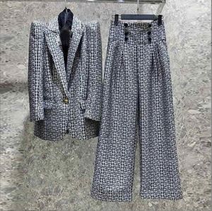 Мода высочайшего качества женского одноножного пиджака с брюками из брюк лабиринт