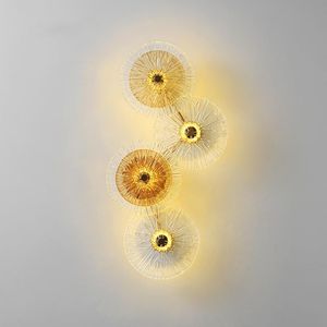 Настенный светильник Постмодернистский свет Роскошный фон для гостиной Прикроватная тумбочка Персонализированный стеклянный проход
