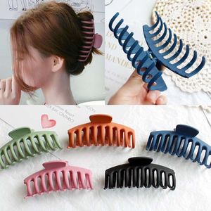 Korean Solid Big Hair Pins Clip Claws Elegant Frosted Acrylic Clips Hairpins Barrette Headwear for Women Girls Accessories