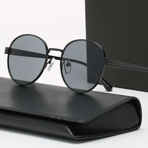 Müşteriler Sıklıkla Satın AldılarBenzer Ürünlerle Karşılaştırın S Lüks Marka Polarize güneş gözlüğü erkek bayan gözlük tasarımcıları güneş Gözlükleri Metal Çerçeve Polaroid Mercek