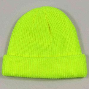 Kısa Düz Kelepçe Şapka Beanies Kadın Erkek Kış Örgü Kafatası Kap Hip Hop Streetwear Neon Sarı Neon Turuncu Parlak Yeşil Y21111