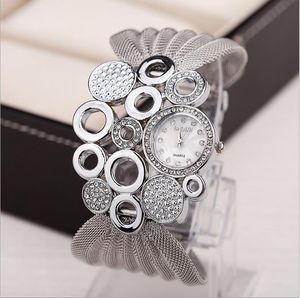 Персонализированные модные аксессуары для одежды Серебряные часы Широкие сетки браслет женские часы женские наручные часы