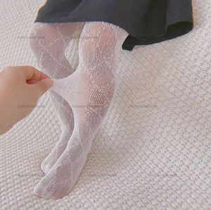 Bebek Kız Tayt Tayt Külotlu Çocuk Ince Kesit Çorap Mektup Baskı Tasarımcısı Siyah Beyaz Çorap Çocuklar