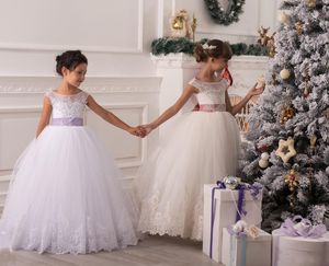Düğün Keyhole Dantel-up Yaylar Güzel Custom Made Giydirme için 2015 Tül Çiçek Kız Elbise Şeffaf Boncuklu Aplikler Kabarık Noel Abiye