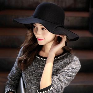 Yumuşak Yün Kadın Şapka Vintage Geniş Brim Dom Şapkalar Ilmek Bayanlar Disket Fedora Cap Stingy Keçe