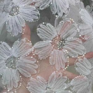 Белая кружевная ткань 3D цветок вышитый тюль марлевая ткань для платья мода вуаль апоральный материал на двор 210702