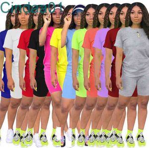 Mulheres Tracksuits Dois Peças Definir Deisgner Manga Curta T-shirt Shorts Cor Sólida Cor Jogger Outfits Yoga Plus Size Sportwear