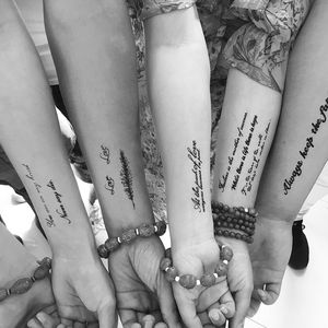 Geçici İngilizce Word Dövme Çıkartma Siyah Harfler Tüy Vücut Sanatı Tattoos Sticker Geçici Dövmeler için Su Geçirmez