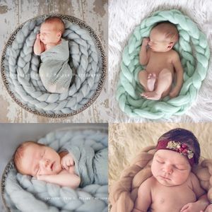 Crochet torção bebê fotografia adereços mat recém-nascido tapetes tapetes bebês dormir tapete plait almofada sono sack pad swaddling lã 210413