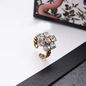 Europäische Marke Mode Cluster Ringe Messing vergoldet Diamant Charms für Hochzeit Party Vintage Fingerring Modeschmuck