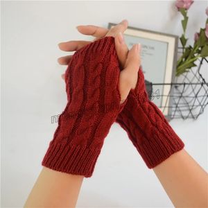 Women Gloves Thicken Warm Hand Warmer Winter Gloves Women Arm Crochet Knitting Mittens Cashmere Warm Fingerless Gloves