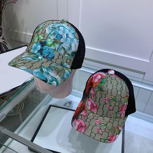 Moda tasarımı çiçekler Sokak Şapkaları Beyzbol Şapkası Topu Erkek Kadın için Ayarlanabilir Kova Şapka Kasketleri Dome En Kaliteli