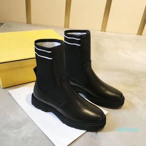 2021 30211 Güz Kış Popüler Oreo Orta-Uzun Streç Kadın Sneakers Denizci Rahat Marka Ayakkabı Sıcak Bayanlar Dantel Çorap Ayakkabı Çizmeler 35 ~ 41
