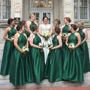2021 Zümrüt Yeşil Nedime Elbisesi Uzun Tafta Düğün Törenlerinde Kadın Halter Boyun Basit Zarif Lady Konukların