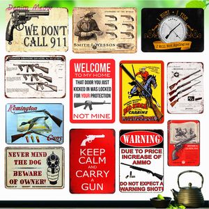 Старинные пистолет предупреждающие накладка Остерегайтесь владельца Металлические оловочные знаки потертый Шикарная стена искусства Плакат кофе Бар Pub Club Home Decor Wy18
