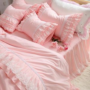 Conjuntos de cama Top Luxury Bordado Conjunto de Casamento Lace Ruffle Duveta Cama de Cama Coleira de Romântico Quarto Decoração de Casa Beddings