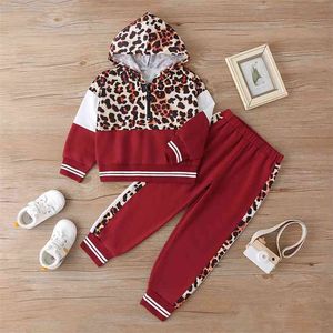 Kış Çocuk Setleri Rahat Uzun Kollu O Boyun Patchwork Leopar Hoodies Kırmızı Pantolon Sevimli 2 adet Kız Giysileri 2-7 T 210629