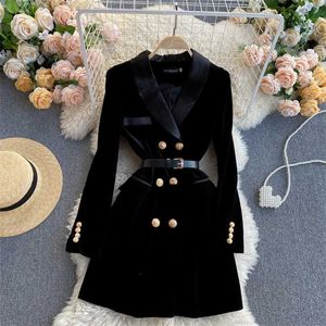 Blazer Coat Women Velvet Suit Jacket Winter Double Breasted Long Sleeve Ladies Black Blazer Belt Women Slim Suit Blazer Outwear 211221