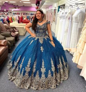 Lacivert glitter quinceanera omuz kapalı elbiseler altın çiçek aplike tatlı 15 elbise boncuklu tül tülce partisi