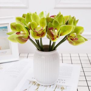 3D-Baskılı Yapay Çiçek 6 Kafaları Cymbidium Palmiye Buketi Düğün Dekoratif Kelebek Orkide Çiçekleri Demet Arkaplan