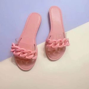 Yaz Moda Kadınlar Flip Flop Terlik Gökkuşağı Düz ​​Slaytlar Siyah Beyaz Pembe Scuffs Sandalet Zincir Bayanlar Baskı Çiçekler Rahat Ayakkabılar Büyük Boy