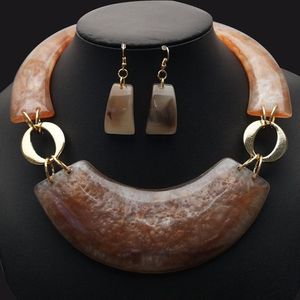 Серьговые ожерелье Yulaili Высококачественный коричневый цвет уникальный дизайн четыре ювелирных изделия для женщин