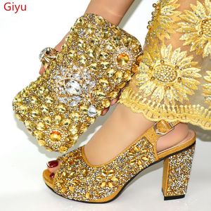 Sapatos de vestido Doershow italiano ouro e sacos para combinar conjunto nigeriano saco de correspondência conjunto de casamento africano!!HJL1-5