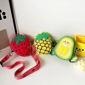 Ananas silikon bebek çocuk omuz çantası sevimli çilek kız mini cüzdan cüzdan çantaları karikatür meyve çocukları para çanta