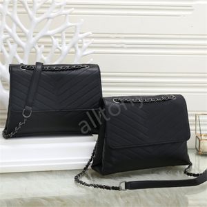 Moda kadınlar crossbody çanta ünlü klasik tasarımcı messenger bayan çapraz vücut çantaları çanta dişi tote çanta çantası siyah zincir pu deri