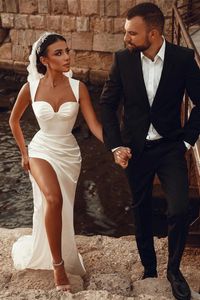 Seksi beyaz kapalı omuz yüksek bölünmüş gece elbise zarif sevgilim Arapça Dubai Partisi Fesur Kadınlar İçin Koyu Gowns Celebrity Gelin Elbisesi BC13188