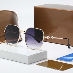 Toptan güneş gözlüğü erkekler tasarımcı lüks marka güneş gözlükleri açık tonlar gözlük çerçeveleri moda klasik bayanlar cam unisex doğrudan satış