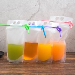 Bolsas para bebidas de 17 onças Sacos transparentes foscos com zíper Suporte para saco de bebida de plástico reutilizável à prova de calor com canudo