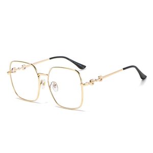 Последняя мода желтые солнцезащитные очки для мужчин, дизайнерские женские солнцезащитные очки в квадратной оправе, солнцезащитные очки с зеркальным принтом, сетка, красные, уличные, для съемки, пара очков, размер 61 15 140