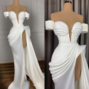 Sexy vestidos de noite brancos longos 2022 off ombro cetim com alta fenda Árabe mulheres africanas festa formal vestido de baile c0316