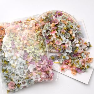 500 adet 2 cm Renkli Papatya Çiçek Baş Mini Ipek Yapay Çiçek Taç Hurda Düğün Ev Dekor için DIY Çelenk Headdress 0614