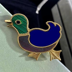 Pimler broşlar kadınlar için sevimli ördek doğal yeşil ve kraliyet mavi taş ceket ile moda altın rengi