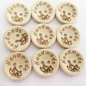 Costura noções 2hole Botões de madeira natural feito à mão com o botão de madeira do amor para o artesanato de scrapbooking DIY que costura acessórios