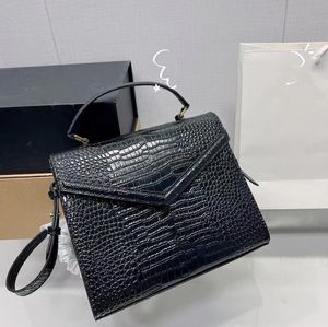 Дизайнерская роскошная сумочка на плечах пакет аллигатора черный лопаток сумки для конверта классический модный отдых кросс -кузов женщины простые вечерние пакеты