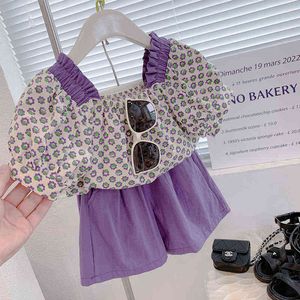 Девочки фиолетовой костюм 2022 Летняя новая цветочная квадратная шея с коротки