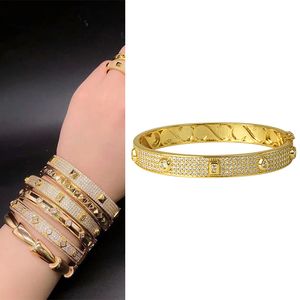 Новый дизайн модные браслеты для женщин Girl Gold 3 Colors Bangle Cuff Циркония