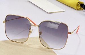 Neue Modedesign-Sonnenbrille 0443, großer quadratischer Metallrahmen, einfacher und beliebter Stil, leichte und bequeme UV400-Schutzbrille