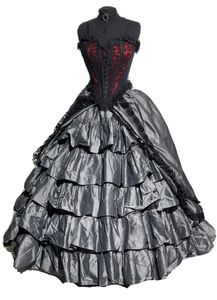 Steampunk gotik gelinlik siyah ve kırmızı sevgilim gelin balo elbisesi kayış katmanlı taban uzunluğu vintage Victoria gelin gelinlik