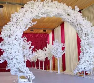 Yapay Kiraz Çiçeği Sahte Çiçek Çelenk Beyaz Pembe Kırmızı Mor Mevcut Düğün Diy Dekorasyon Stoku için 1 M/PCS