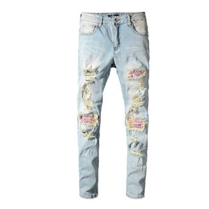Kot erkek tasarımcı Avrupa rock revial jean erkekler moda marka vintage düz kot sıkıntılı dar pantolon lacivert pantolon 28-42 için yırtık kapitone nakış