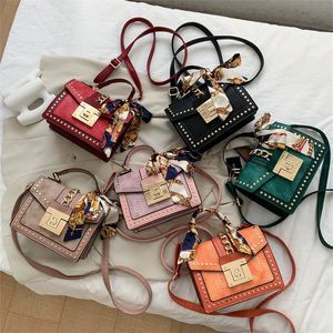 Tek Omuz Crossbody Çanta Kore Moda Renk Yabancı Hava İpek Eşarp Taşınabilir Kadın Çantası