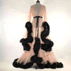 Kadın Modası Ortaçağ Vintage Yarı Saydam Gelinlikler Tüy Düğün Robe Tül Fantezi Kürklü Kenar Peri Dış Giyim Elbise L220530